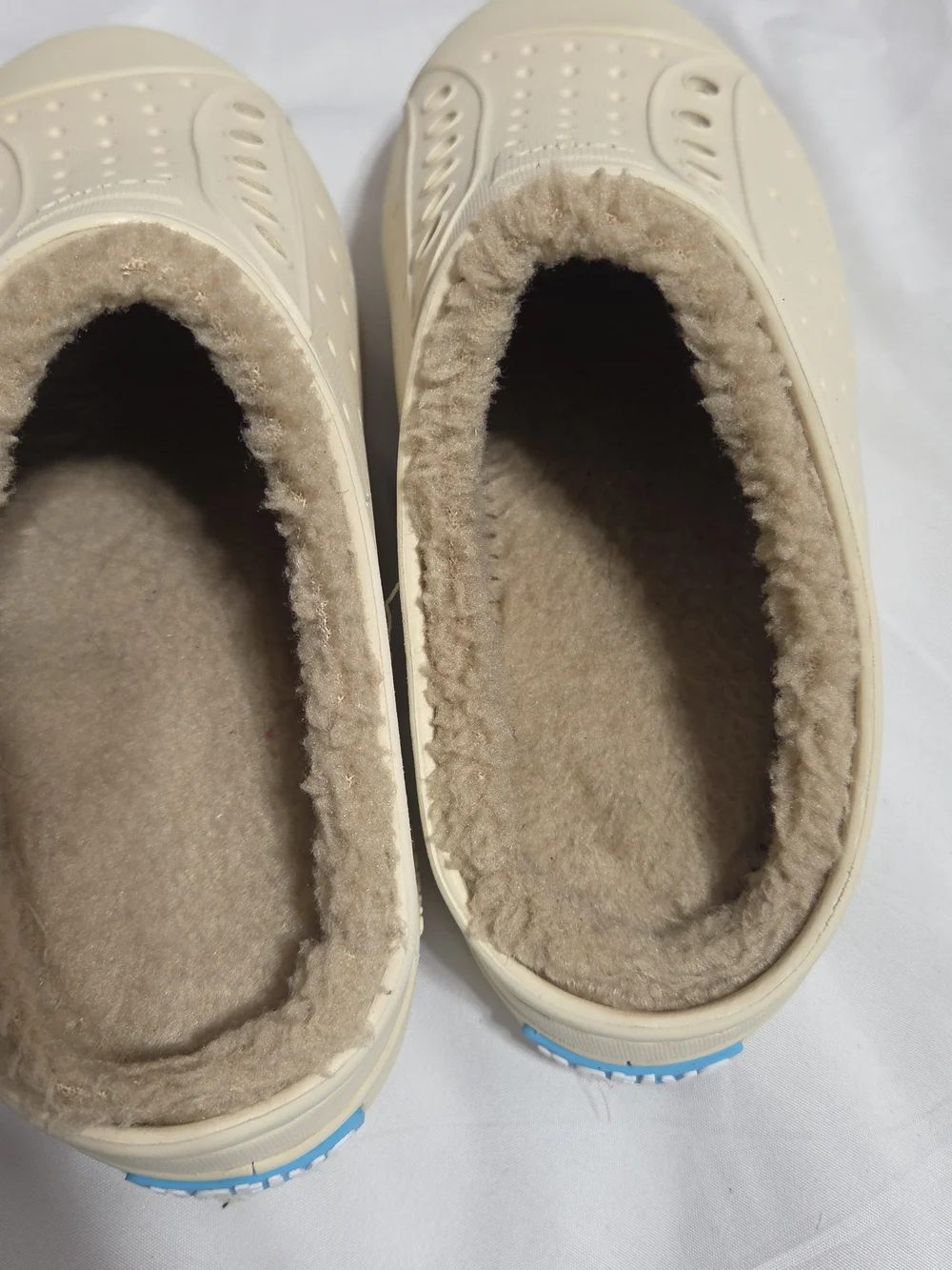 NATIVE SHOES Kids Jefferson Cozy Cream Faux Shearling Lined Mules Size 12C